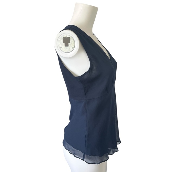 Bob Mackie Navy Blue Shell Tank Blouse V Neck Chiffon Womens Size 6 - Picture 4 of 7